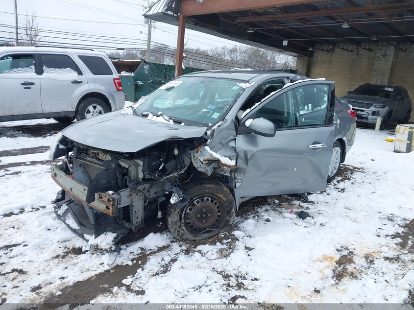 2014 Nissan Versa 1.6 Sv