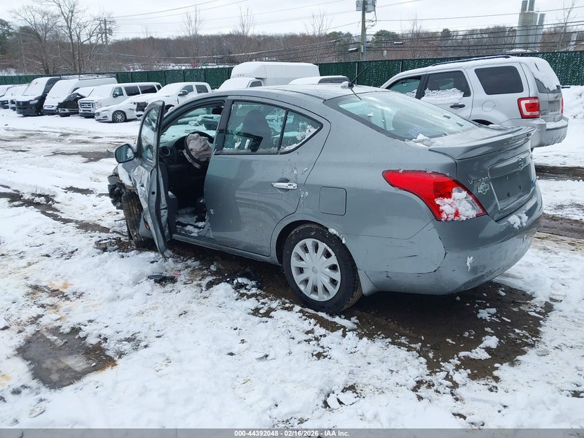 2014 Nissan Versa 1.6 Sv