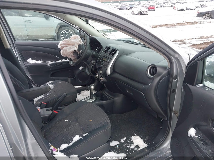 2014 Nissan Versa 1.6 Sv