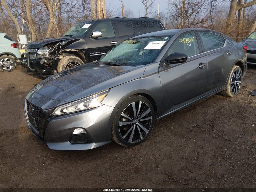 2022 NISSAN ALTIMA auction photo 2