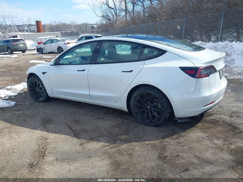 2022 Tesla Model 3 Long Range Dual Motor All-Wheel Drive