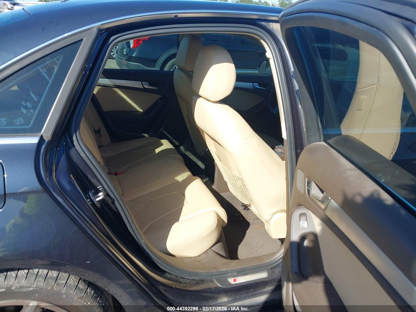 AUDI A4 - zdjęcie 8