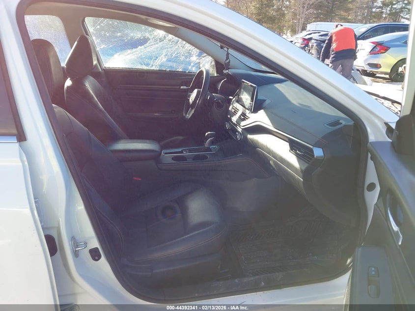 2022 Nissan Altima Sr Fwd