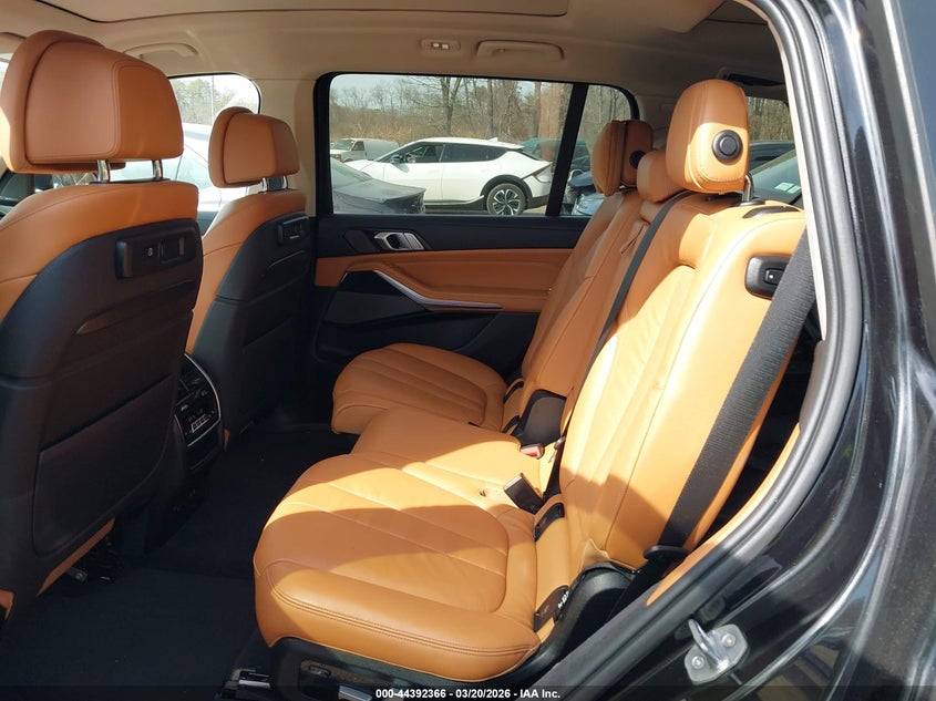 AtlanticExpress - BMW X7