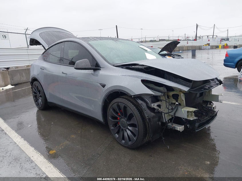 2022 Tesla Model Y Performance Dual Motor All-Wheel Drive