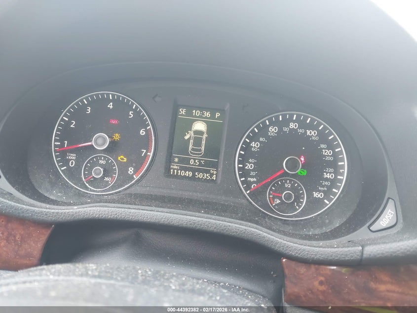 2012 Volkswagen Passat 3.6L V6 Sel Premium VIN: 1VWCM7A31CC025928 Lot: 44392382