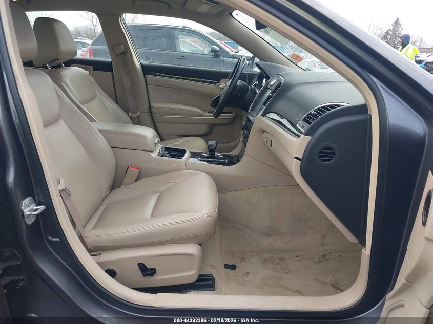 2013 Chrysler 300 Motown