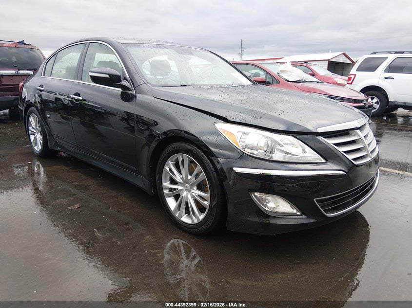 2013 HYUNDAI GENESIS 3.8