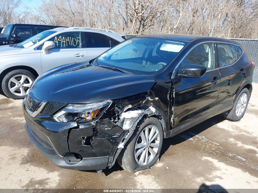 2018 Nissan Rogue Sport S