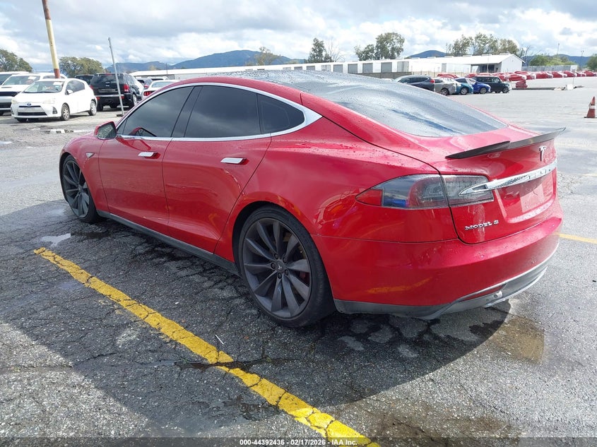 2013 Tesla Model S Performance