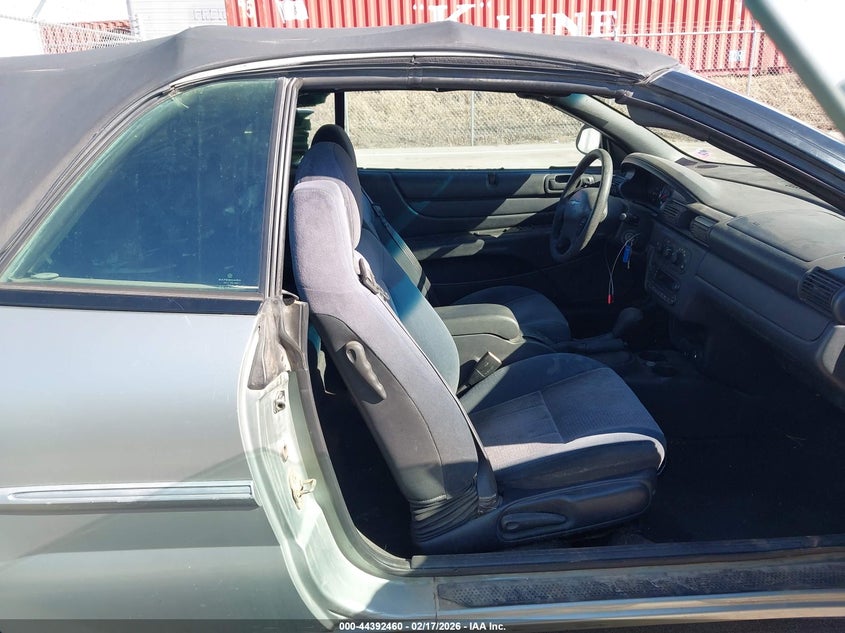 2005 Chrysler Sebring