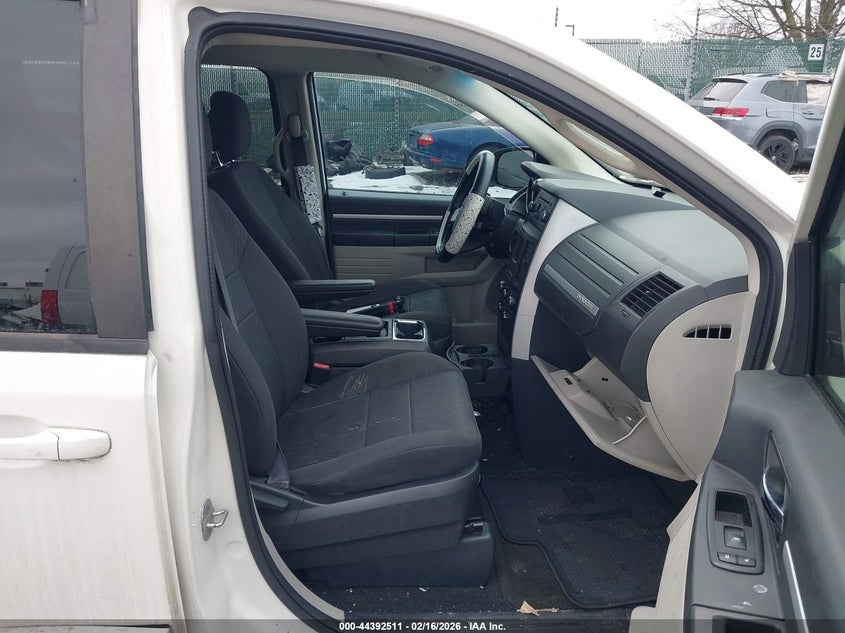 2010 Dodge Grand Caravan Hero
