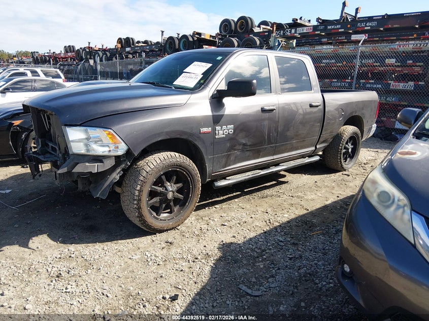 2020 Ram 1500 Classic Slt 4X2 6'4 Box