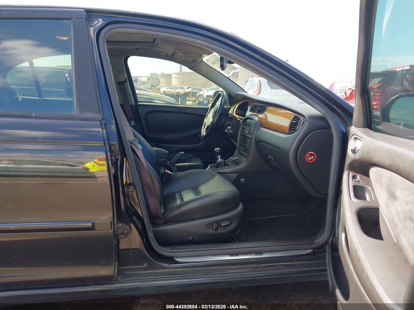 2002 Jaguar X-Type 3.0L