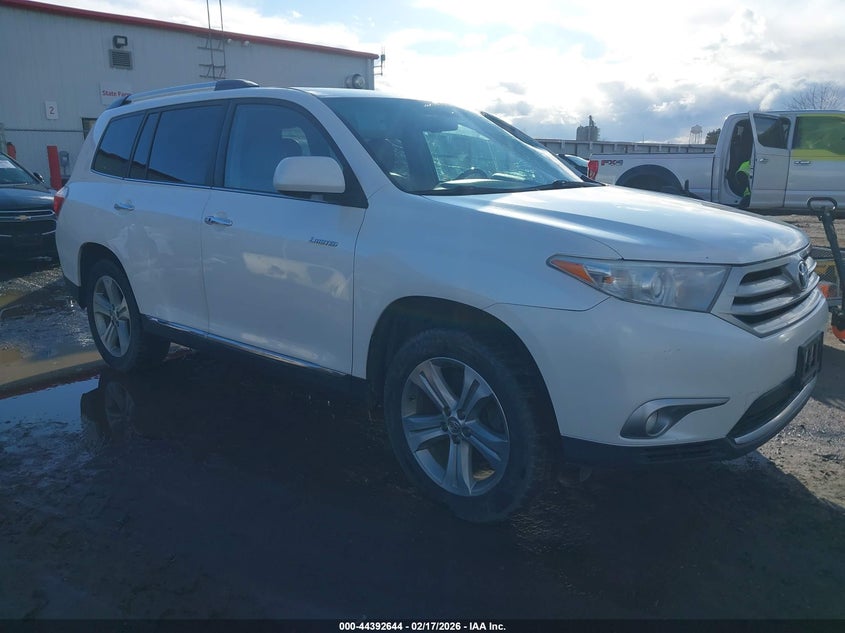 2013 Toyota Highlander Limited V6