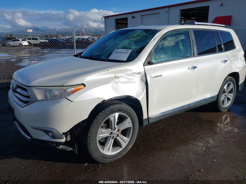 2013 Toyota Highlander Limited V6