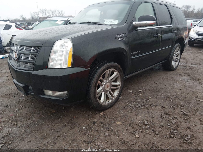 2013 Cadillac Escalade Premium