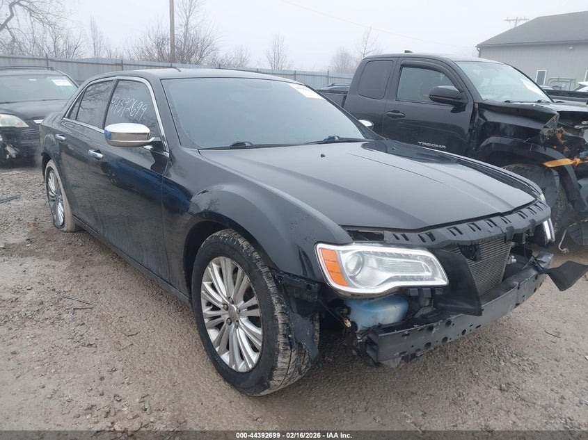 2014 Chrysler 300C Awd
