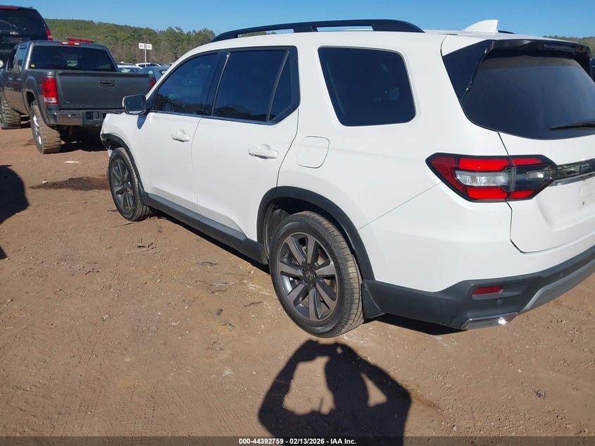 2024 Honda Pilot Touring