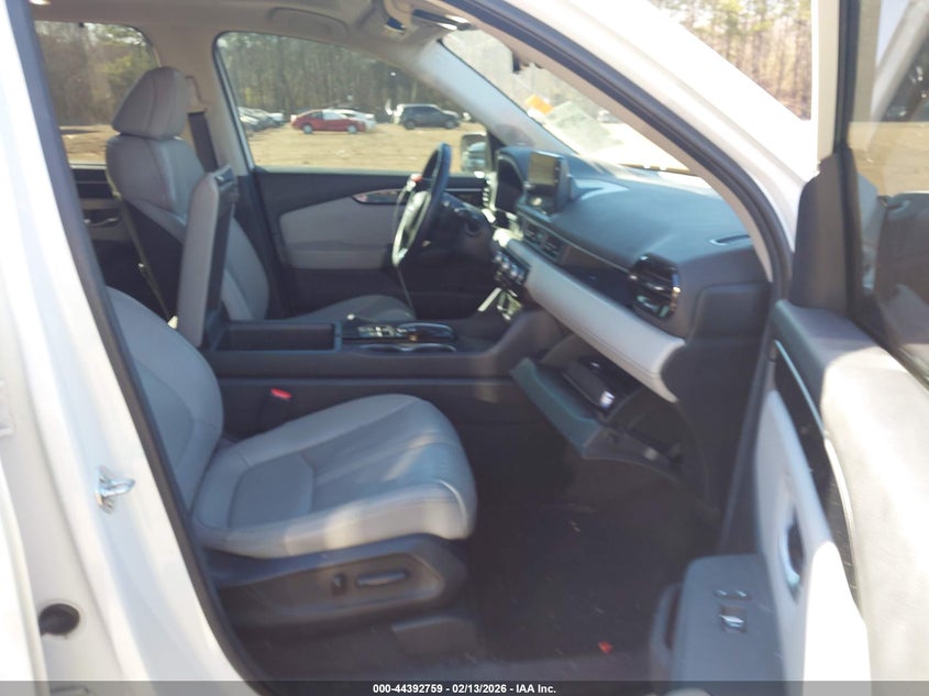 2024 Honda Pilot Touring