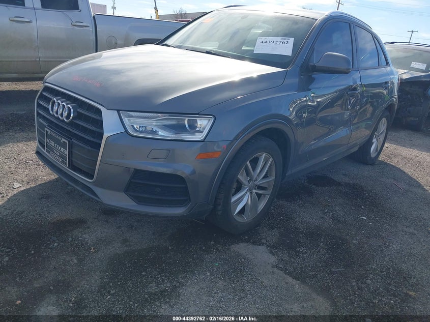2017 Audi Q3 2.0T Premium