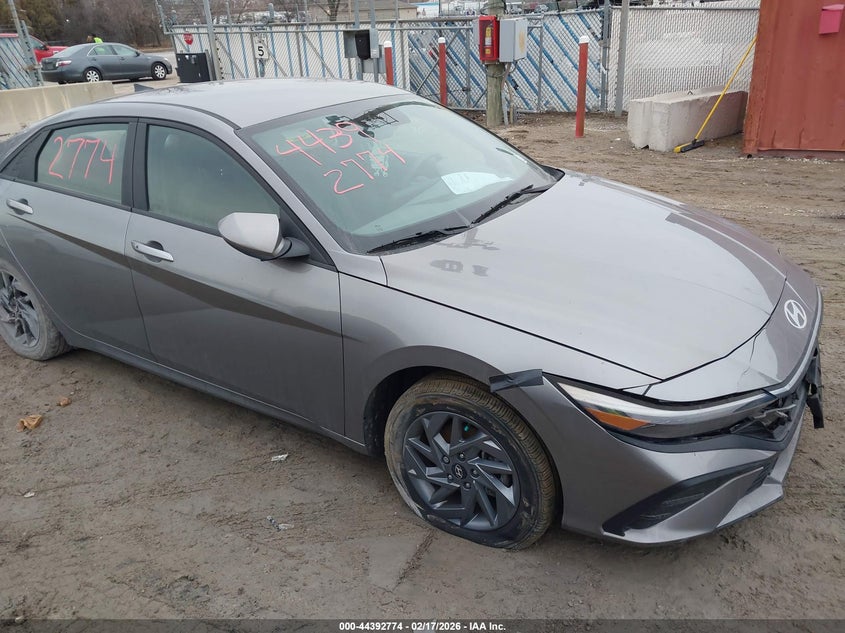 2024 Hyundai Elantra