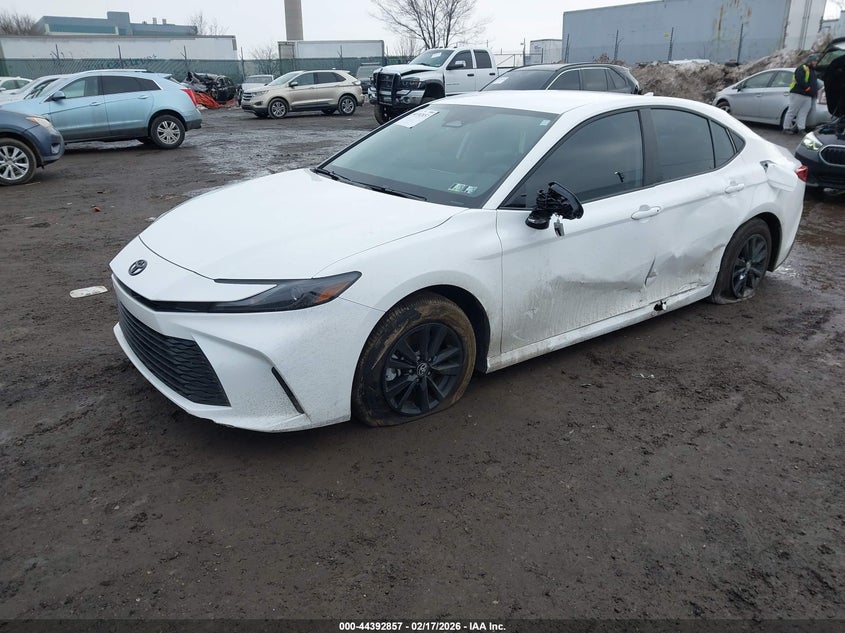 2025 Toyota Camry Le