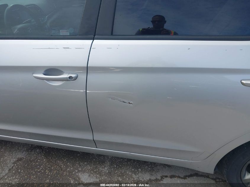 2017 Hyundai Elantra Se VIN: 5NPD84LF6HH197823 Lot: 44393060