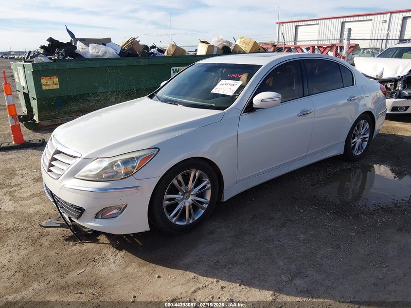 2013 Hyundai Genesis 3.8