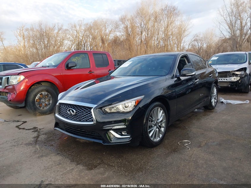 2023 Infiniti Q50 Luxe Awd