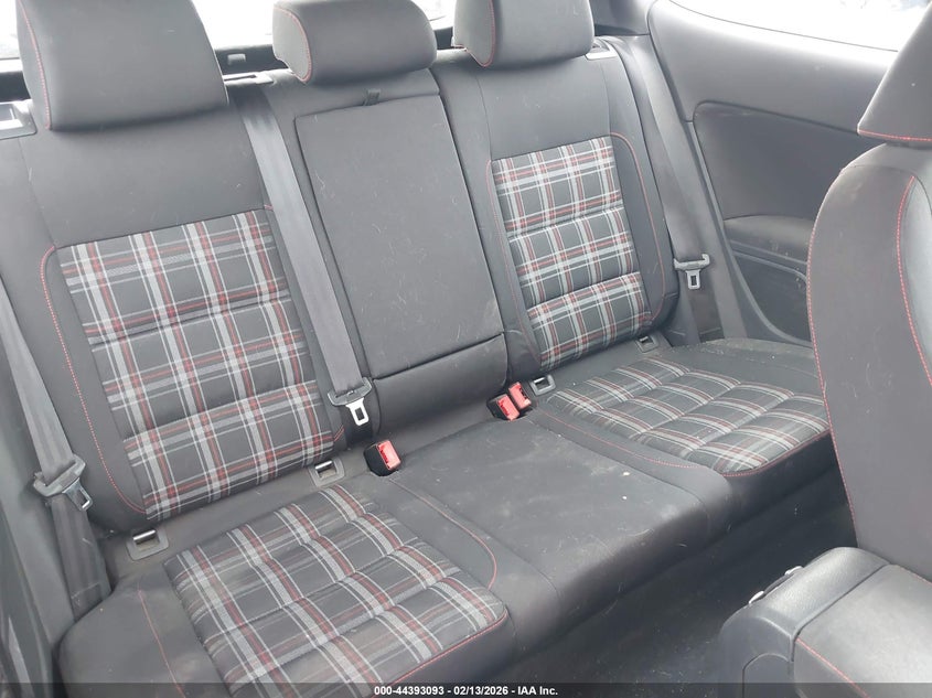 2012 Volkswagen Gti 2-Door VIN: WVWEV7AJ6CW088822 Lot: 44393093