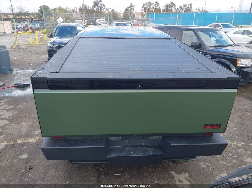 2025 Tesla Cybertruck All-Wheel Drive VIN: 7G2CEHED8SA072913 Lot: 44393116