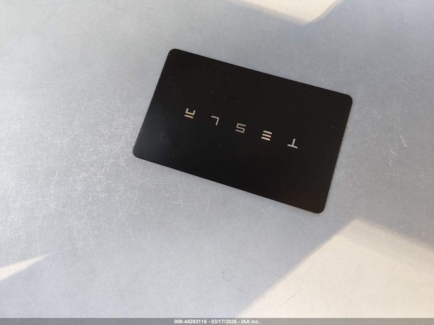 2025 Tesla Cybertruck All-Wheel Drive VIN: 7G2CEHED8SA072913 Lot: 44393116