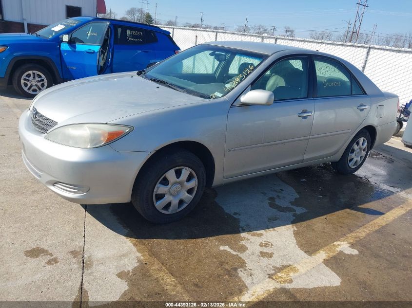 2004 Toyota Camry Le