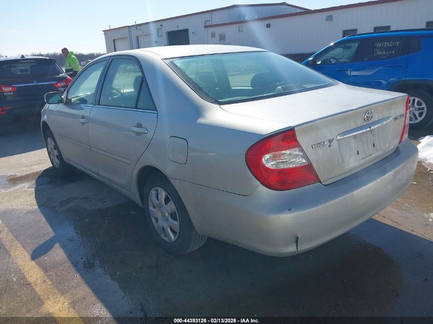 2004 Toyota Camry Le