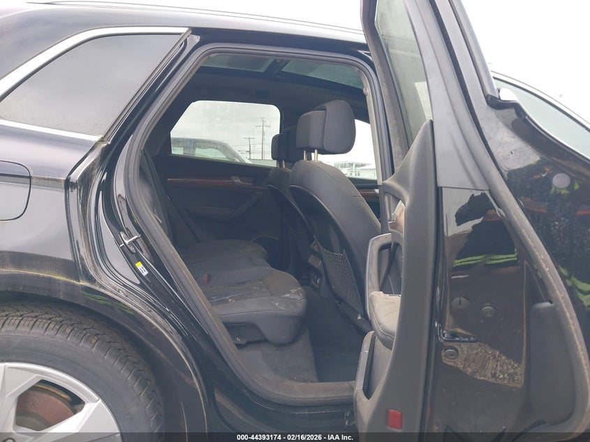 2022 AUDI Q5 2.0L I-4 DI, DOHC, V(VIN: WA1EAAFY5N2130710
