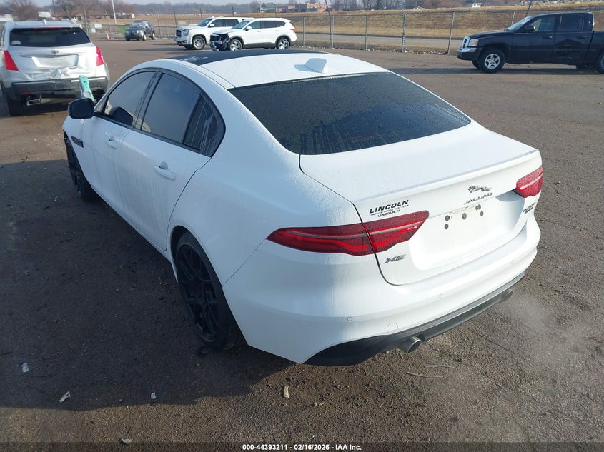 Vin: sajaj4fx2lce63438, lot: 44889765, jaguar xe s awd automatic 20203