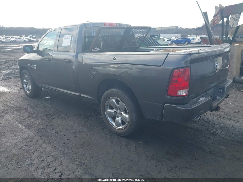 2017 Ram 1500 Express 4X4 6'4 Box