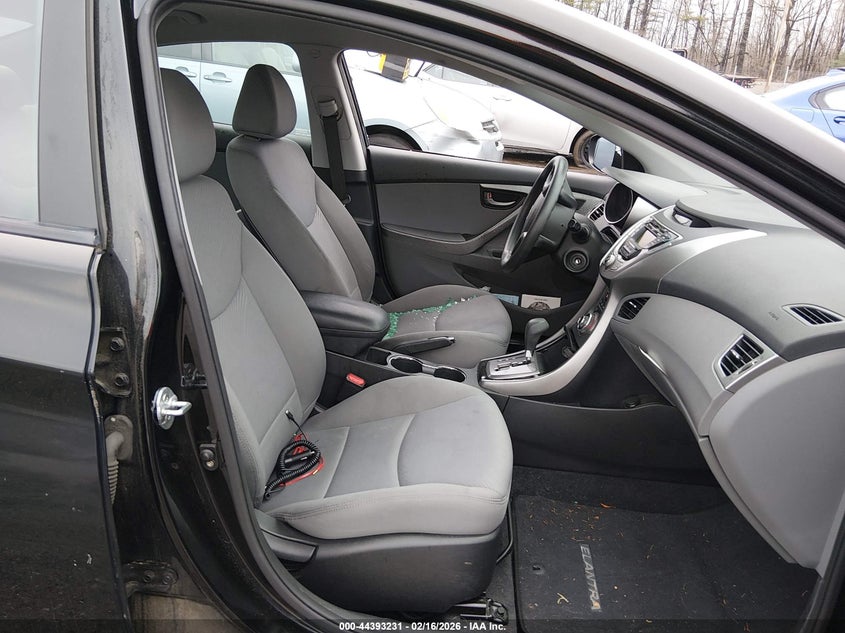 2013 Hyundai Elantra Gls/Limited