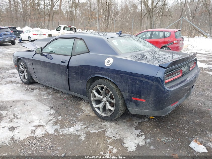 Vin: 2c3cdzbt0fh740704, lot: 44889885, dodge challenger r/t plus 20153