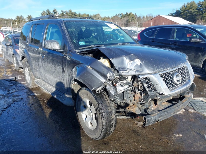 2011 Nissan Pathfinder S