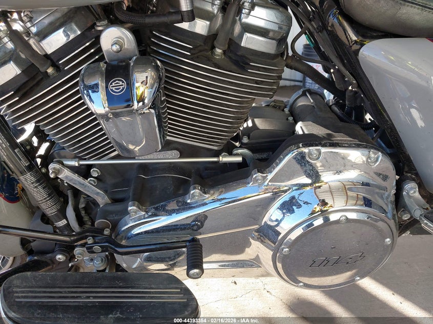 2023 Harley-Davidson Fltrxs VIN: 1HD1KTP10PB649762 Lot: 44393354