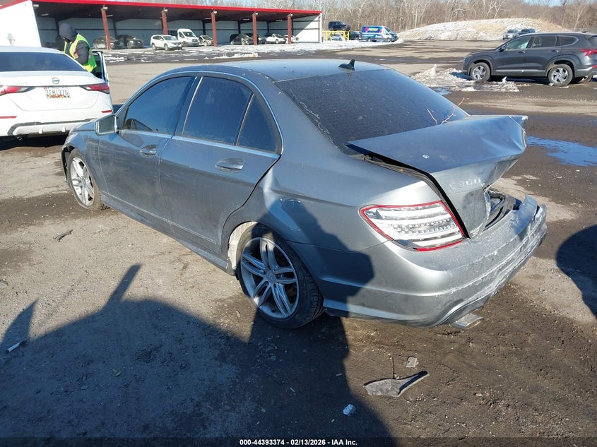 2012 Mercedes-Benz C 300 Luxury 4Matic/Sport 4Matic