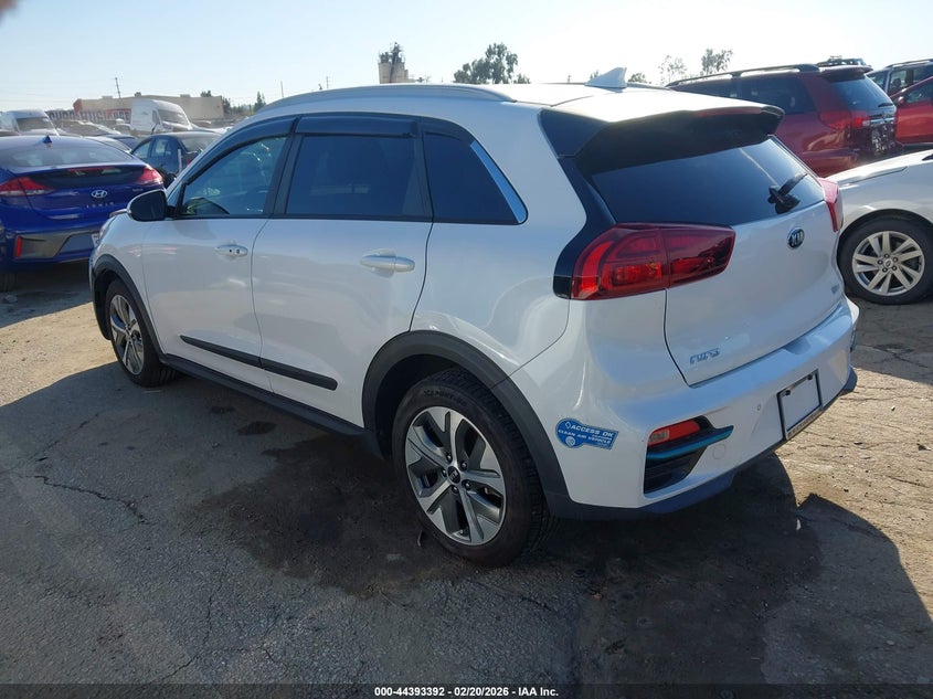 Vin: kndce3lg9l5060844, lot: 44889946, kia niro ev ex premium 20203