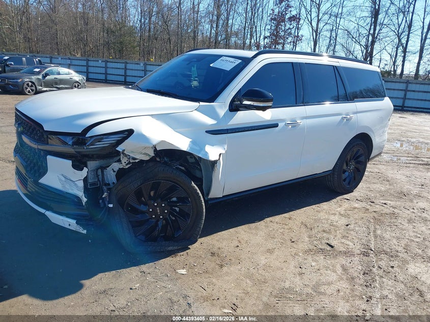 2025 Lincoln Navigator Reserve