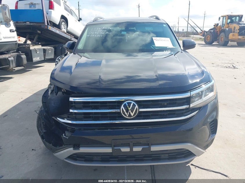 2023 Volkswagen Atlas 2.0T Se W/Technology VIN: 1V2JP2CA4PC545433 Lot: 44393410