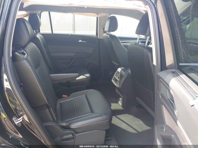 2023 Volkswagen Atlas 2.0T Se W/Technology VIN: 1V2JP2CA4PC545433 Lot: 44393410