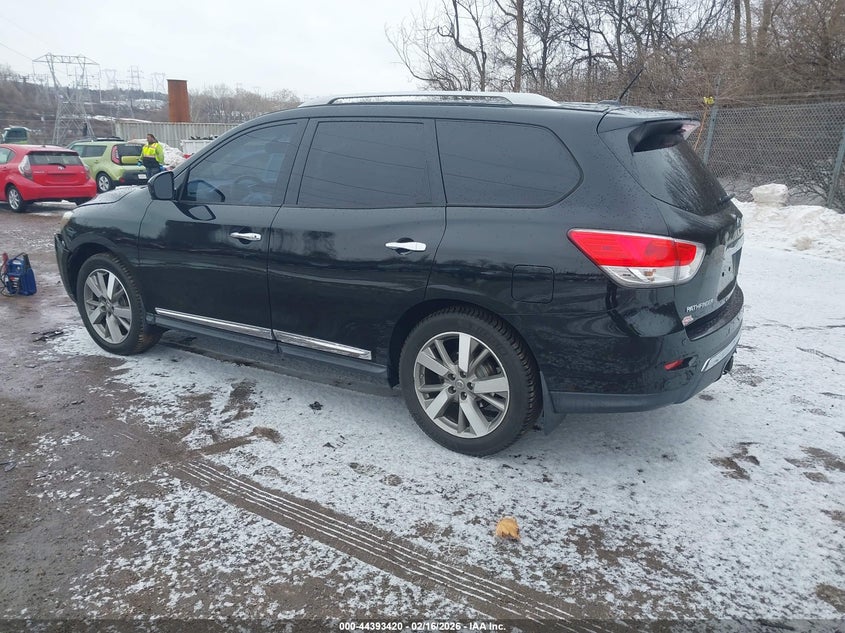 2015 Nissan Pathfinder Platinum