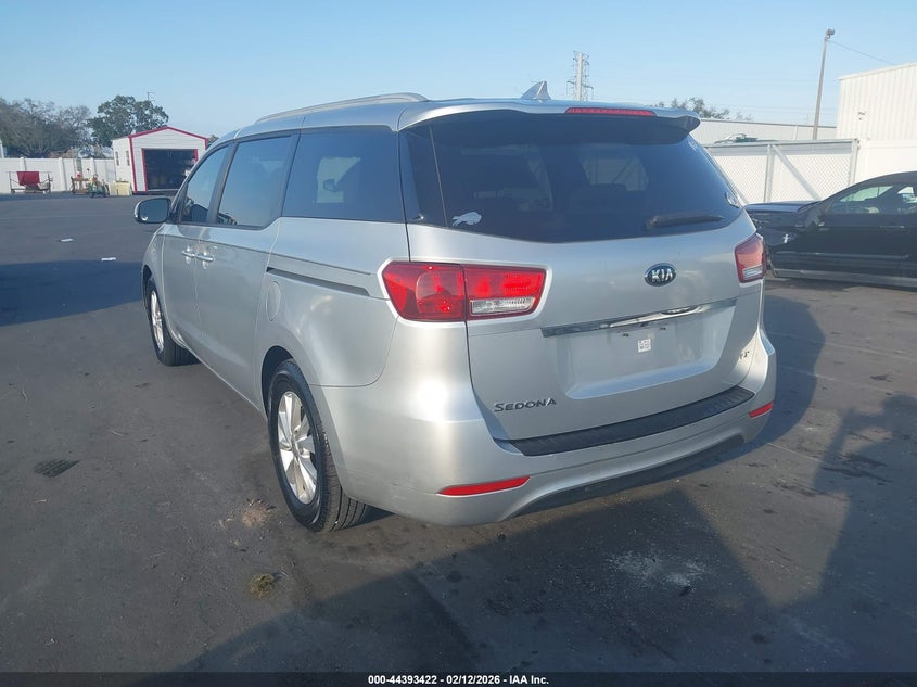 2015 Kia Sedona Lx