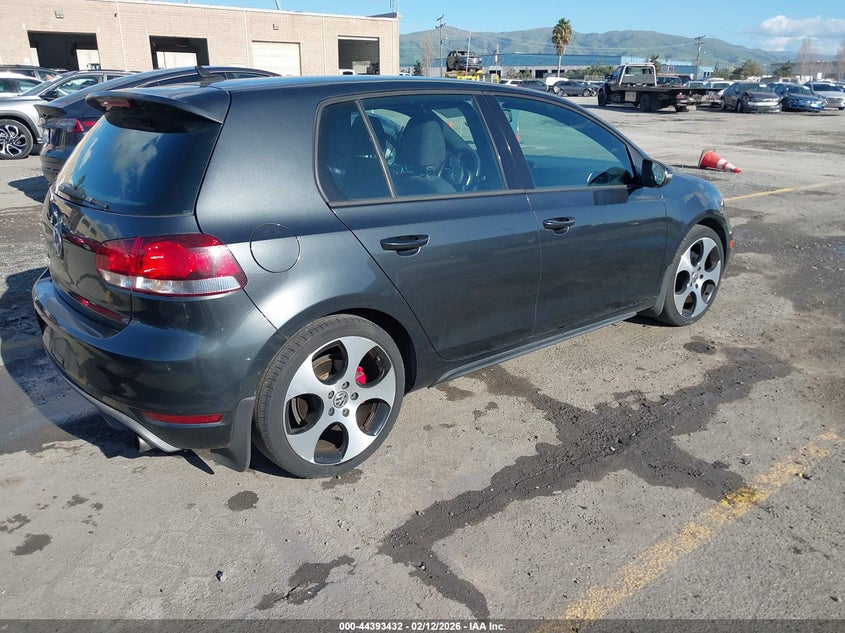 2011 Volkswagen Gti 4-Door